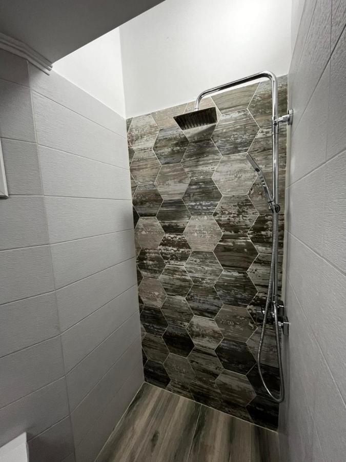 Modern Flat Ag. Dimitriou Apartman Szaloniki Kültér fotó