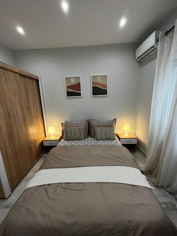 Modern Flat Ag. Dimitriou Apartman Szaloniki Kültér fotó