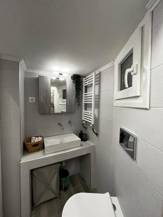 Modern Flat Ag. Dimitriou Apartman Szaloniki Kültér fotó